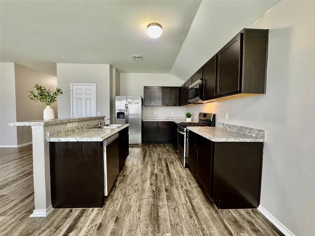 Photo 9 — 5303 Nicole Drive, Tuttle, OK 73089
