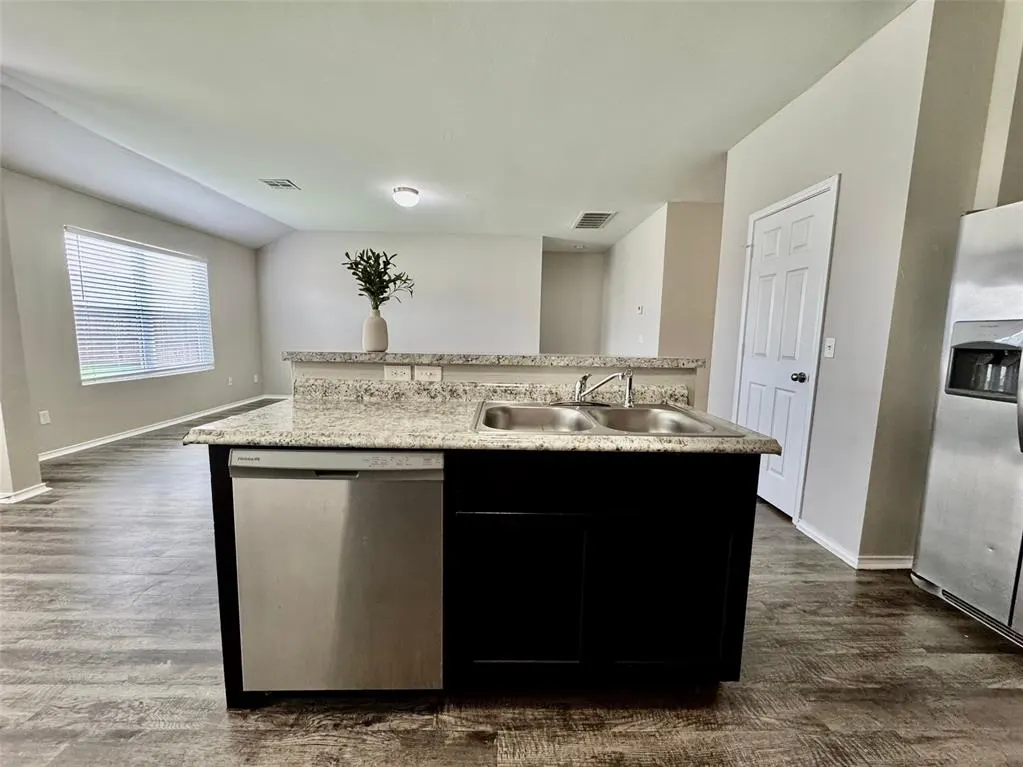 Photo 12 — 5303 Nicole Drive, Tuttle, OK 73089