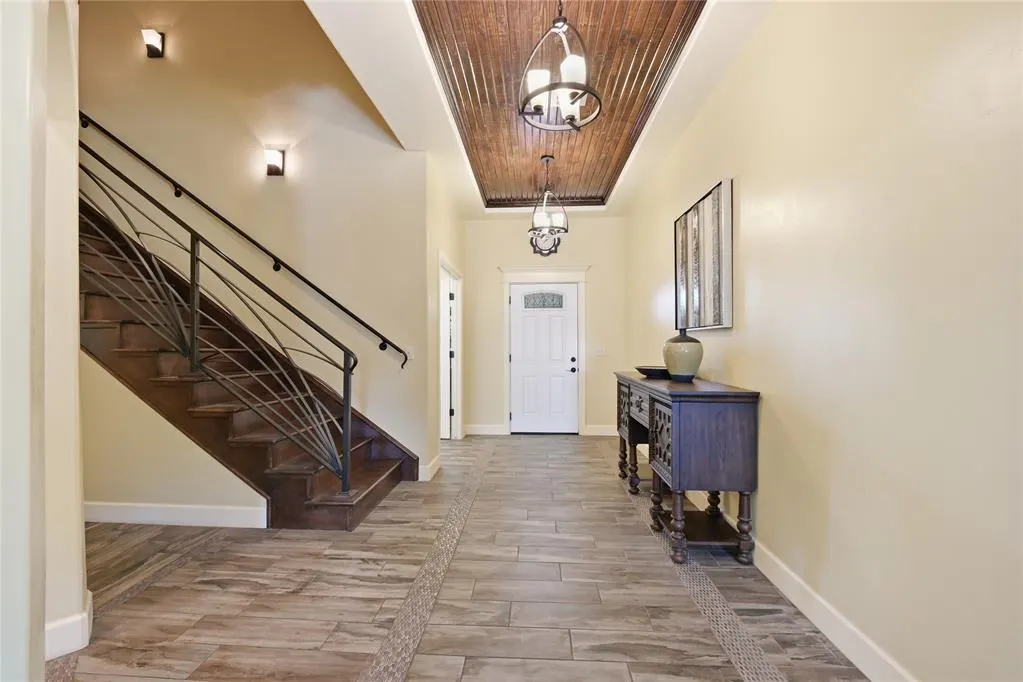 Photo 5 — 600 Del Haven Drive, Del City, OK 73115