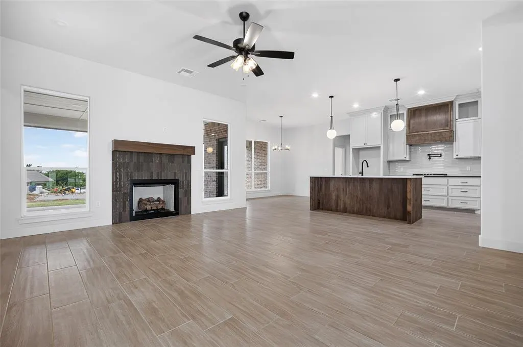 Photo 7 — 1429 Buckhorn Place, Tuttle, OK 73089
