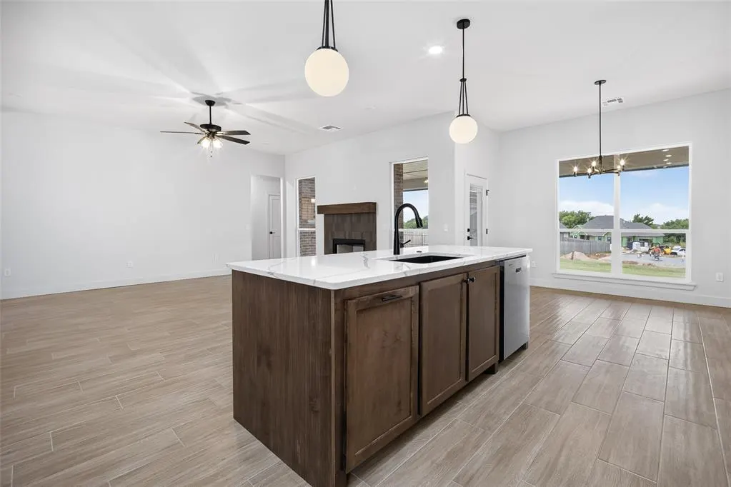 Photo 12 — 1429 Buckhorn Place, Tuttle, OK 73089