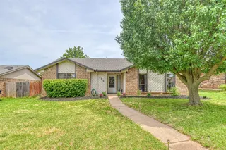 Sold home at 505 NW 138th Street