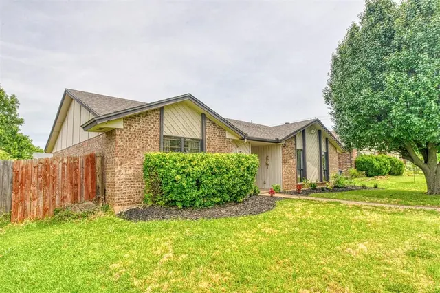 Photo 4 — 505 NW 138th Street, Edmond, OK 73013