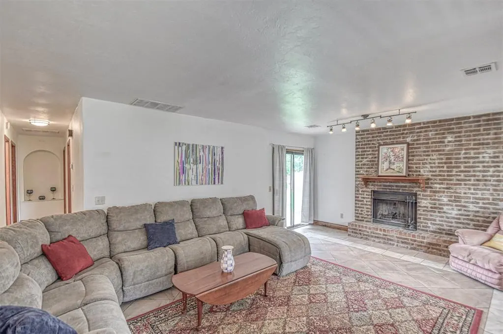 Photo 8 — 505 NW 138th Street, Edmond, OK 73013