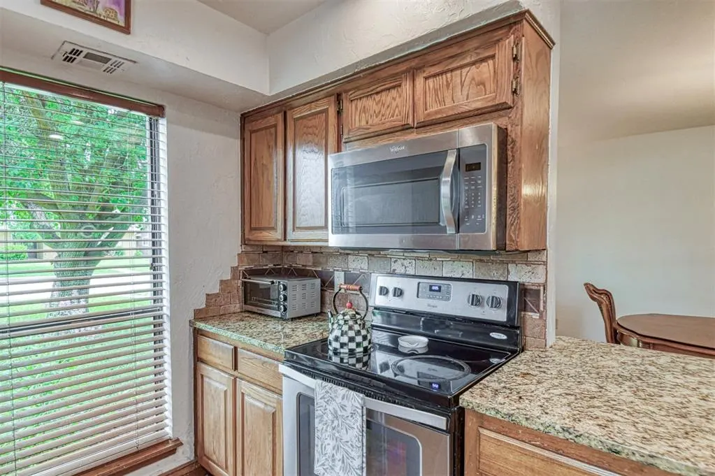 Photo 18 — 505 NW 138th Street, Edmond, OK 73013