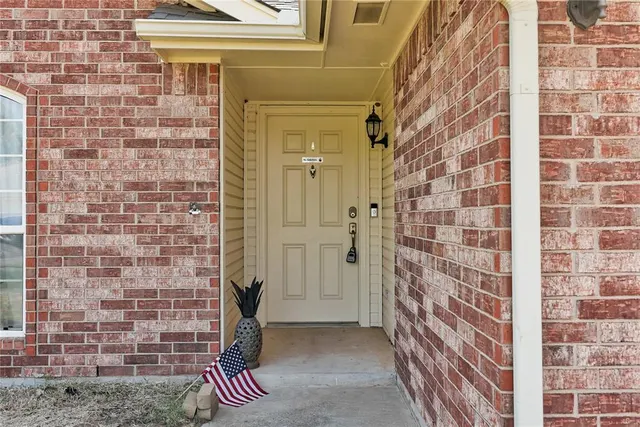 Photo 4 — 2509 Northern Hills Road, Norman, OK 73071