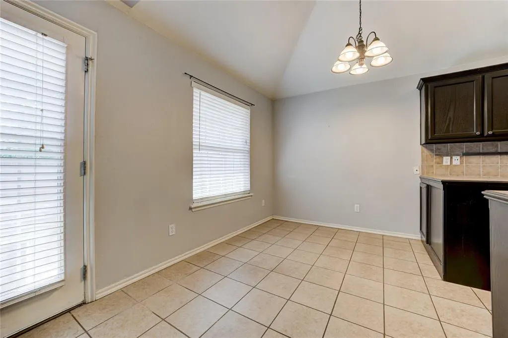 Photo 11 — 2509 Northern Hills Road, Norman, OK 73071