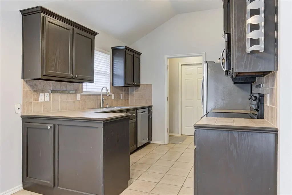Photo 15 — 2509 Northern Hills Road, Norman, OK 73071