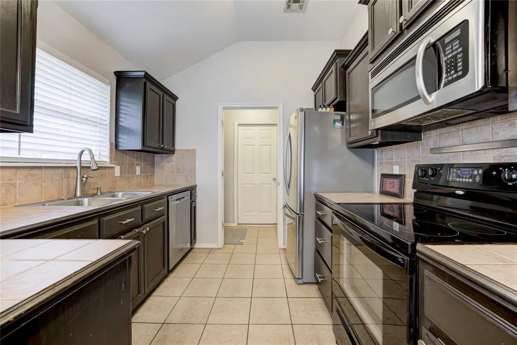 Photo 16 — 2509 Northern Hills Road, Norman, OK 73071