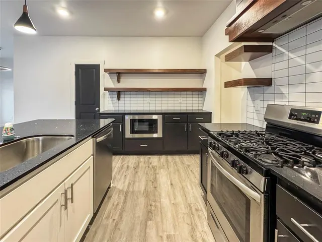 Photo 7 — 305 E 7th Street, Arcadia, OK 73007