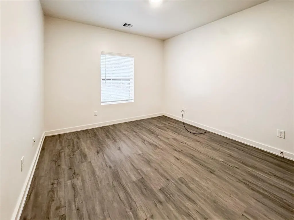 Photo 12 — 305 E 7th Street, Arcadia, OK 73007