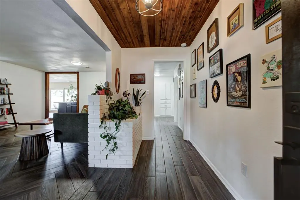 Photo 6 — 2321 Ashwood Lane, Norman, OK 73071