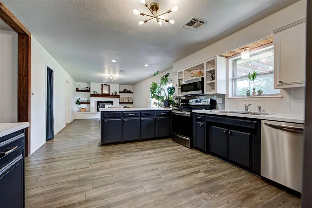 Photo 15 — 2321 Ashwood Lane, Norman, OK 73071