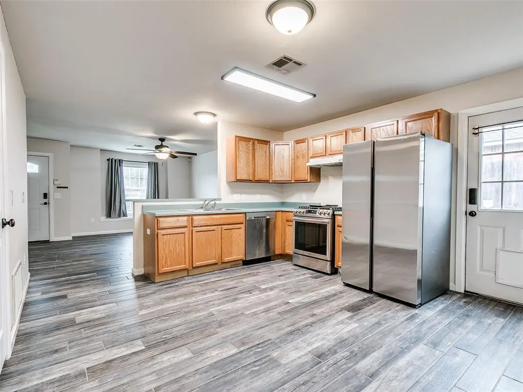Photo 5 — 905 Boot Hill Lane, Noble, OK 73068