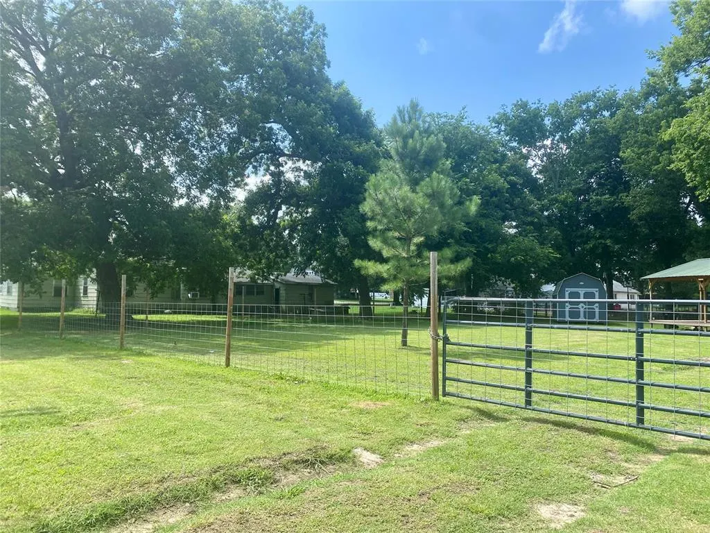 Photo 15 — 311 E Saint Louis Street, Wetumka, OK 74883