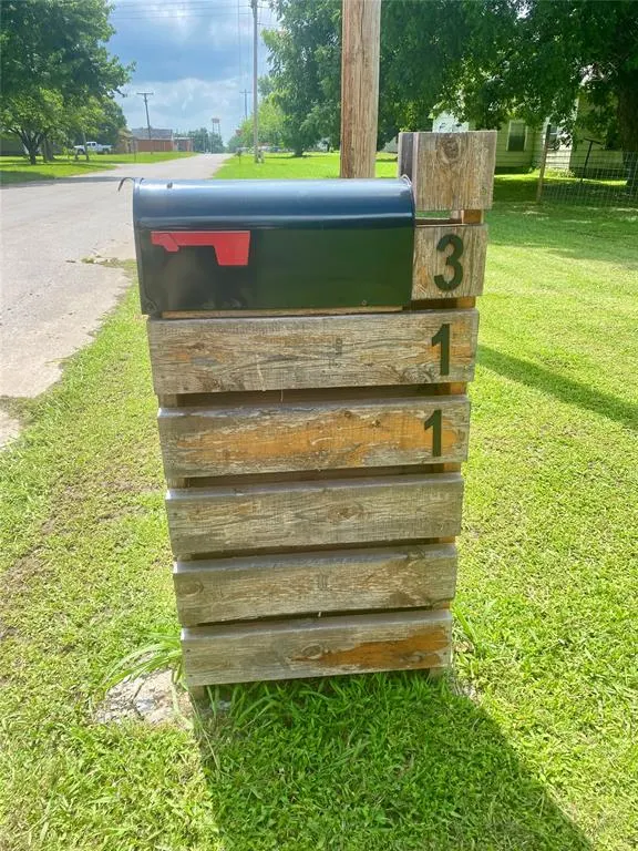 Photo 21 — 311 E Saint Louis Street, Wetumka, OK 74883