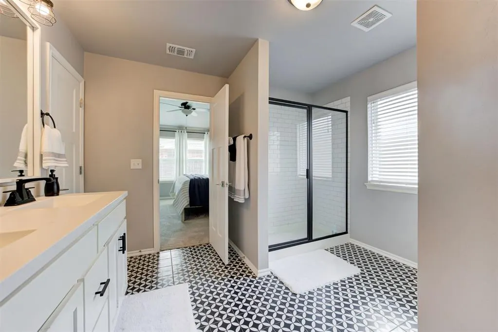 Photo 30 — 15924 Flat Hill Lane, Oklahoma City, OK 73170