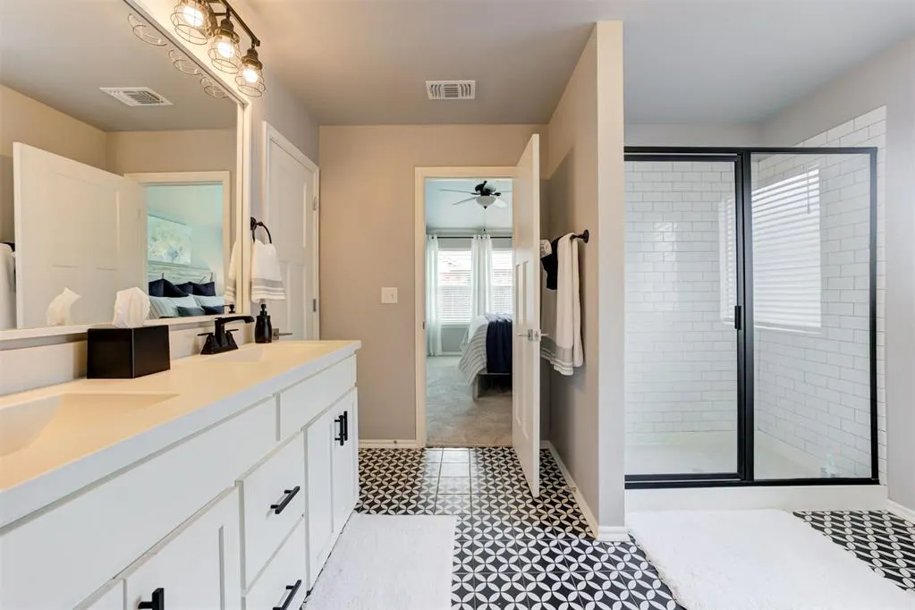 Photo 31 — 15924 Flat Hill Lane, Oklahoma City, OK 73170
