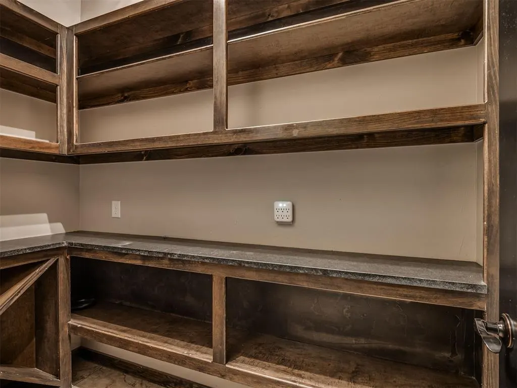 Photo 18 — 3715 Timberbrook Drive, Norman, OK 73069