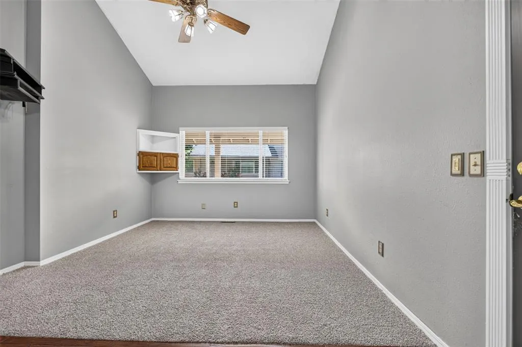 Photo 19 — 5808 Hefner Village Court, Oklahoma City, OK 73162