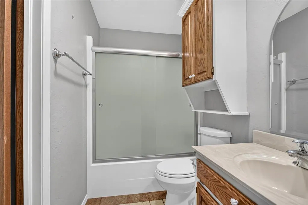 Photo 28 — 5808 Hefner Village Court, Oklahoma City, OK 73162