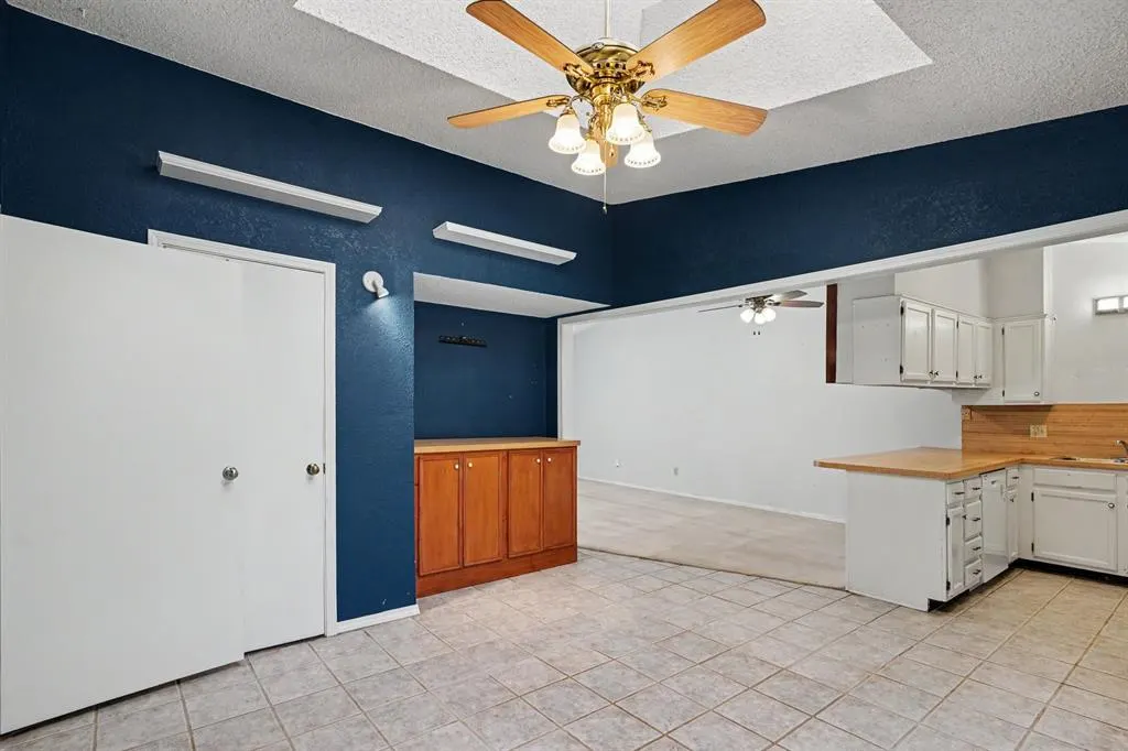 Photo 11 — 6409 Lyrewood Terrace, Oklahoma City, OK 73132