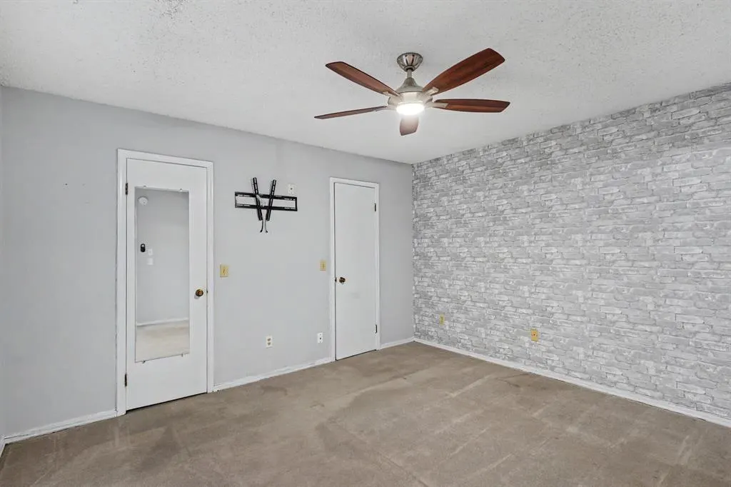Photo 15 — 6409 Lyrewood Terrace, Oklahoma City, OK 73132