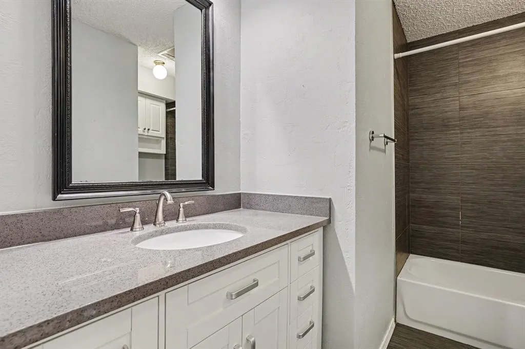 Photo 21 — 6409 Lyrewood Terrace, Oklahoma City, OK 73132