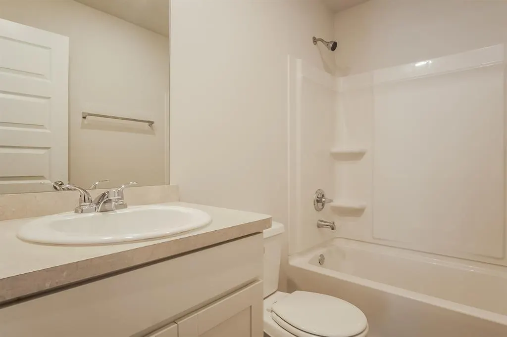 Photo 14 — 1212 Guthrie Farms Boulevard, Guthrie, OK 73044