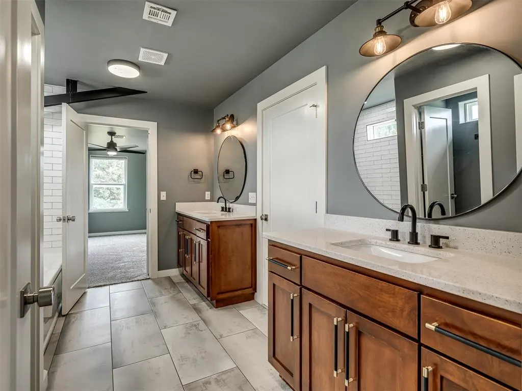 Photo 33 — 14668 Circle Drive, Choctaw, OK 73020