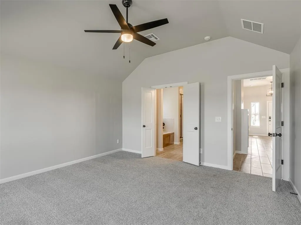Photo 12 — 4901 Misty Wood Lane, Mustang, OK 73064