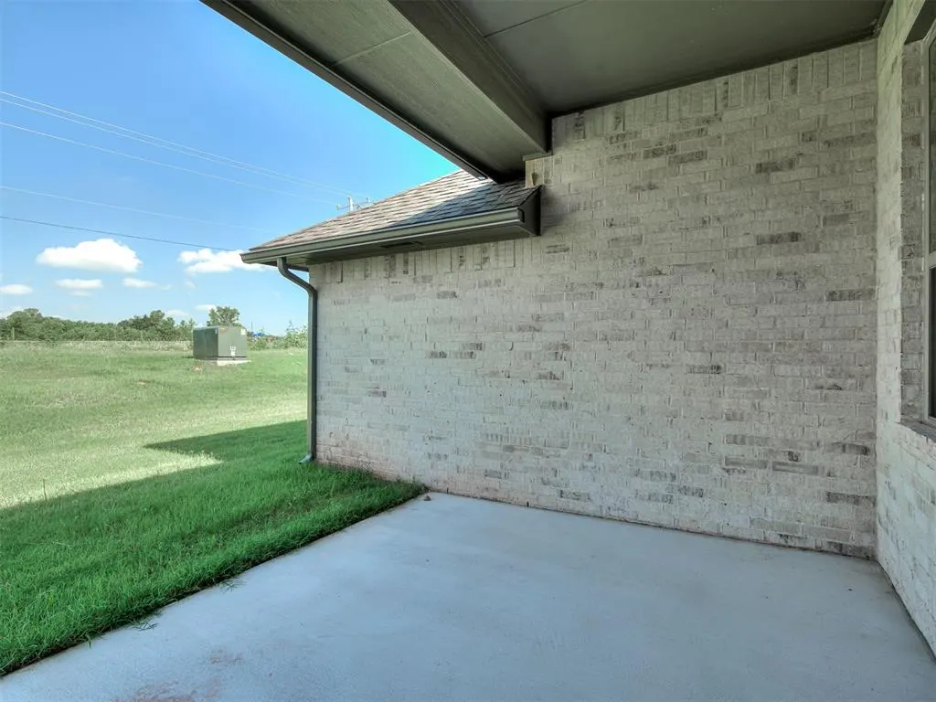 Photo 28 — 4901 Misty Wood Lane, Mustang, OK 73064