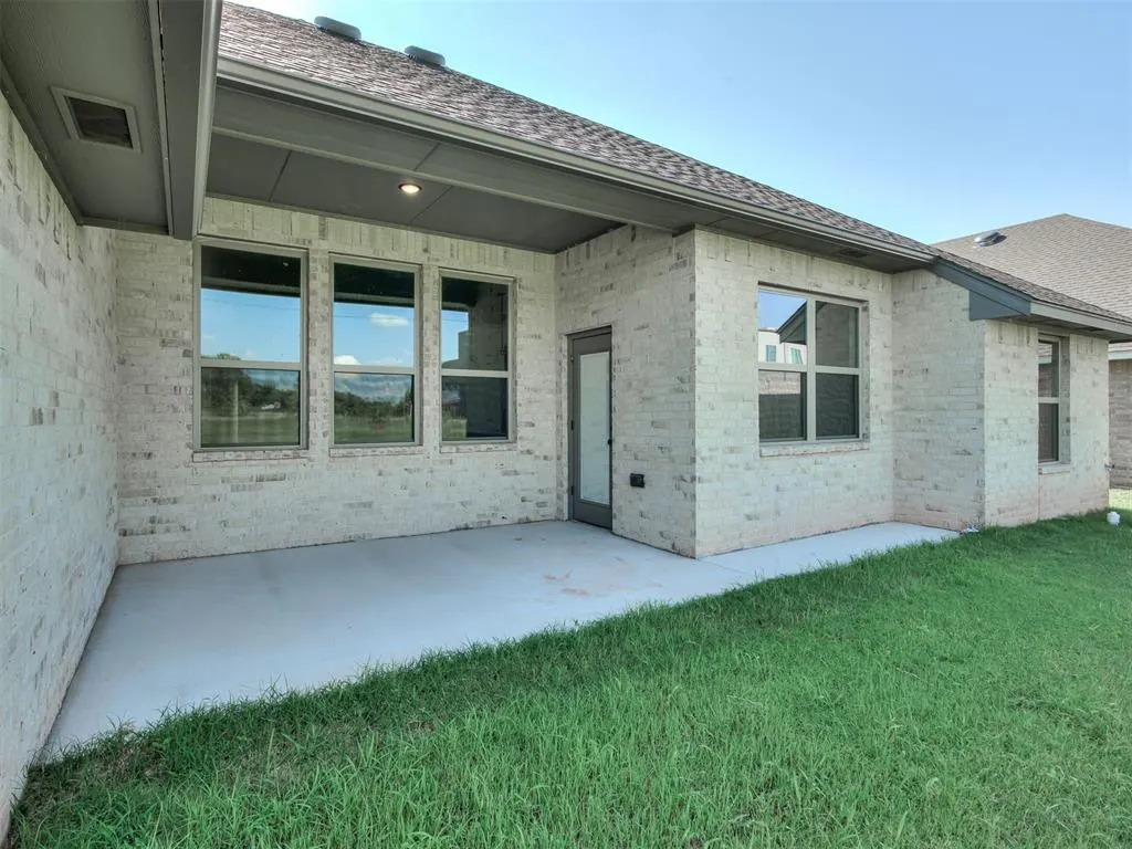 Photo 29 — 4901 Misty Wood Lane, Mustang, OK 73064