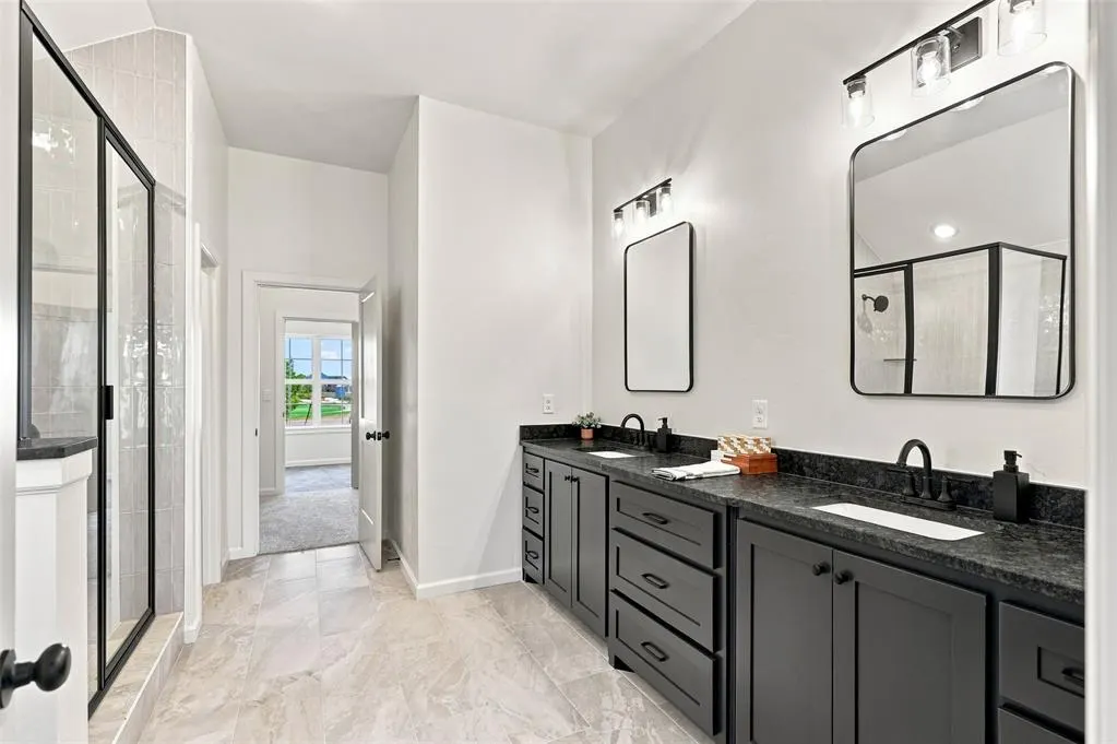 Photo 19 — 4817 Misty Wood Lane, Mustang, OK 73064