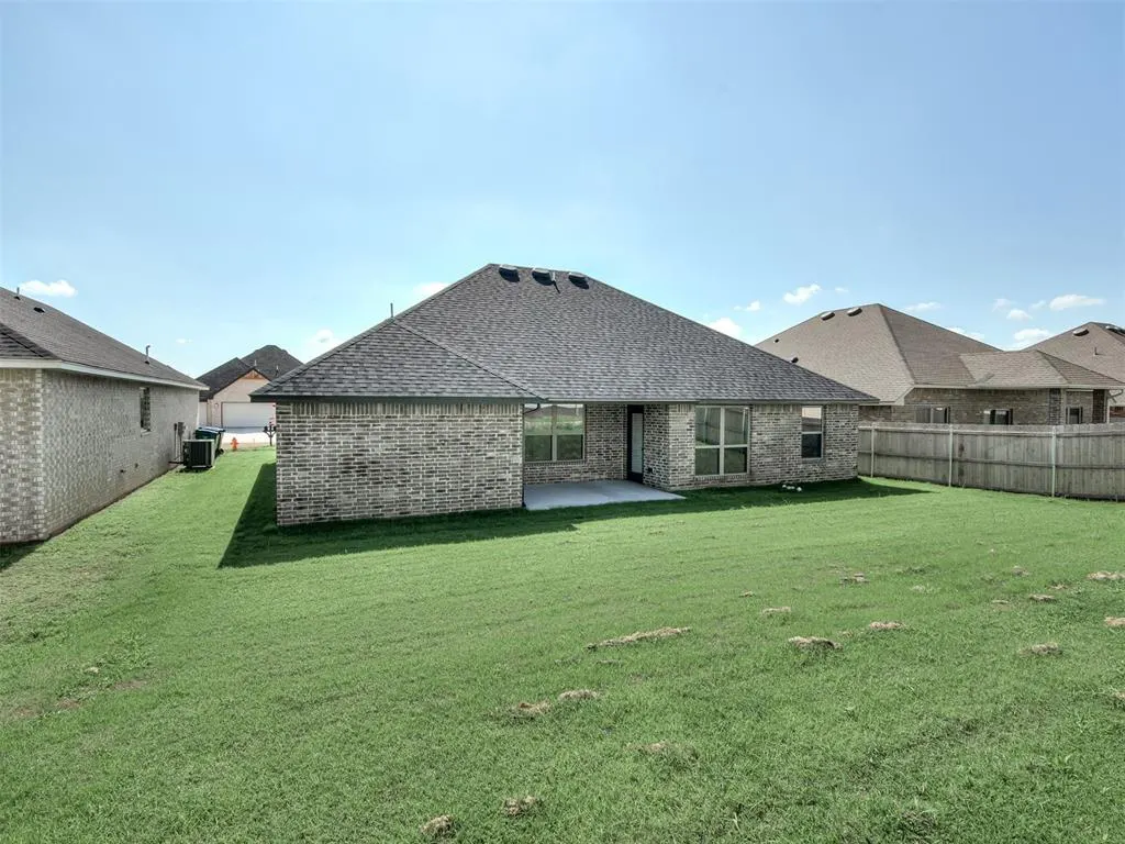 Photo 26 — 4913 Misty Wood Lane, Mustang, OK 73064
