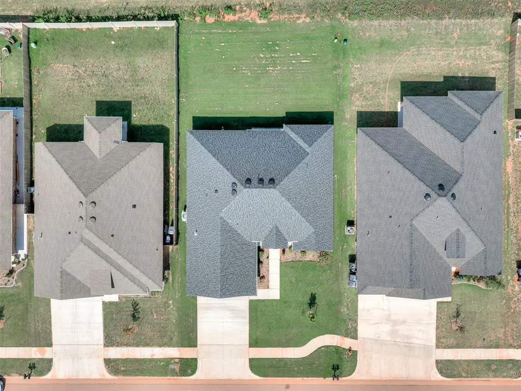Photo 34 — 4913 Misty Wood Lane, Mustang, OK 73064