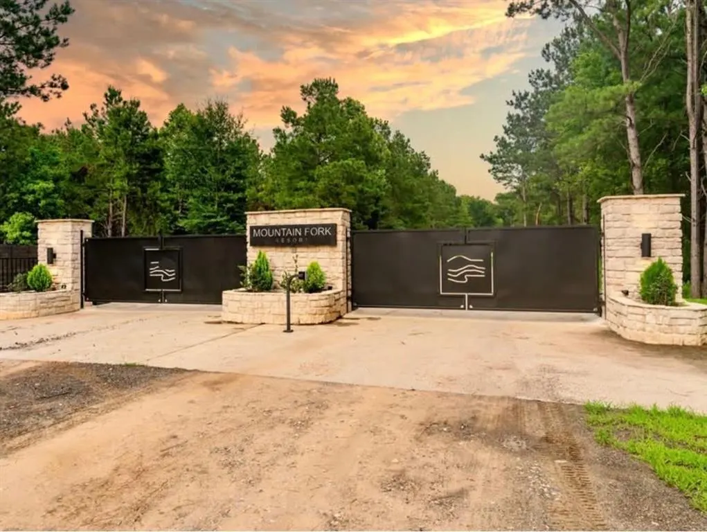 Photo 2 — 24 Pine Warbler Trail, Eagletown, OK 74734