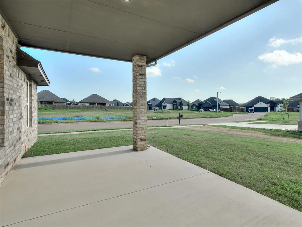 Photo 31 — 4900 Vine Cliff Road, Mustang, OK 73064