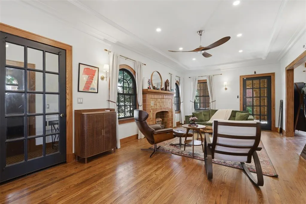 Photo 7 — 706 NE 19th Street, Oklahoma City, OK 73105