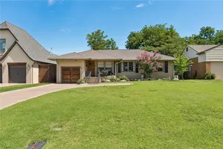 Sold home at 1105 Bedford Drive
