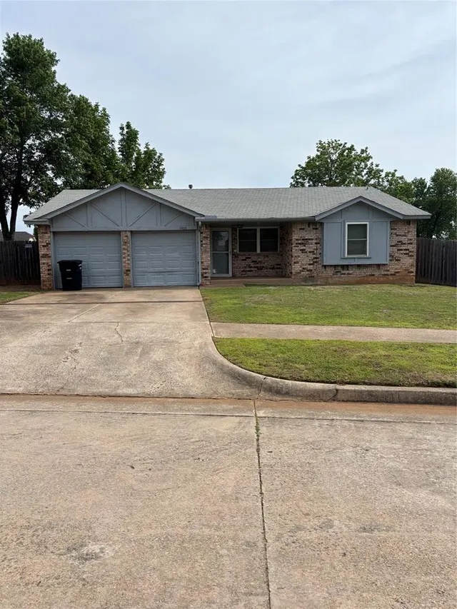 Front exterior — 1505 SE 9th Street, Moore, OK 73160
