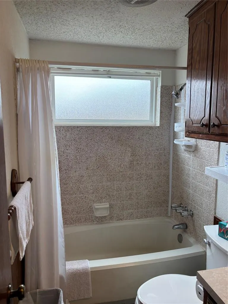 Photo 7 — 1505 SE 9th Street, Moore, OK 73160