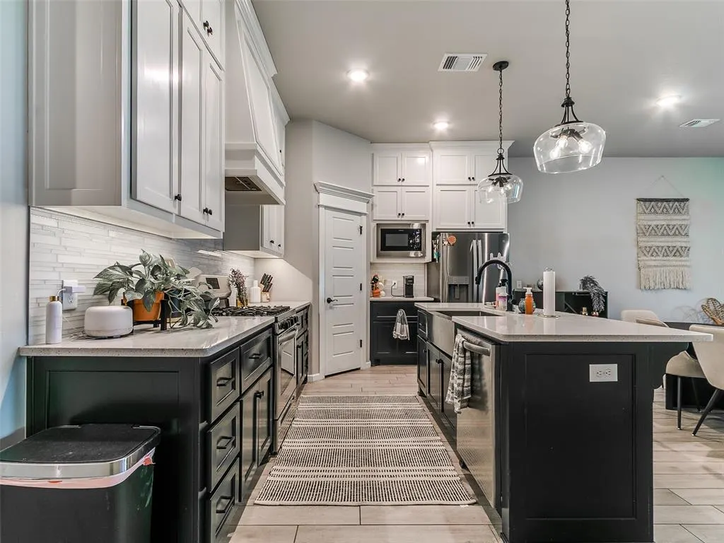Photo 6 — 3912 Palmetto Trail, Oklahoma City, OK 73179