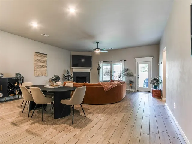Photo 8 — 3912 Palmetto Trail, Oklahoma City, OK 73179