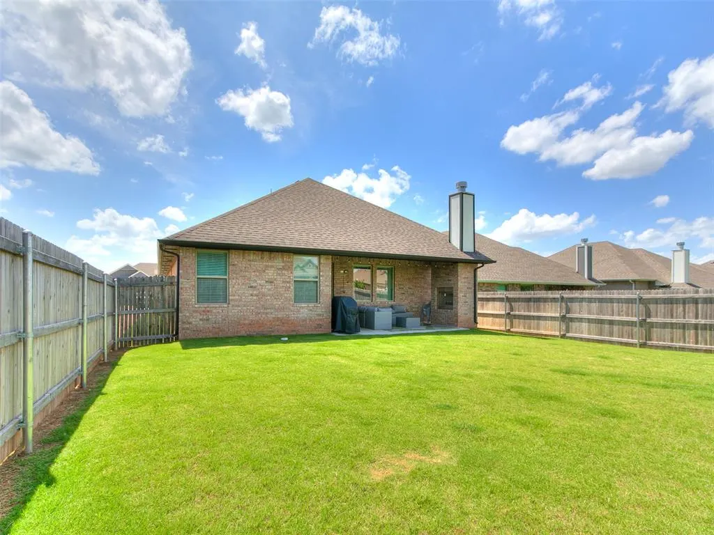 Photo 21 — 3912 Palmetto Trail, Oklahoma City, OK 73179