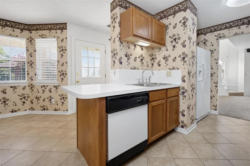 Photo 10 — 336 Lariat Circle, Edmond, OK 73003