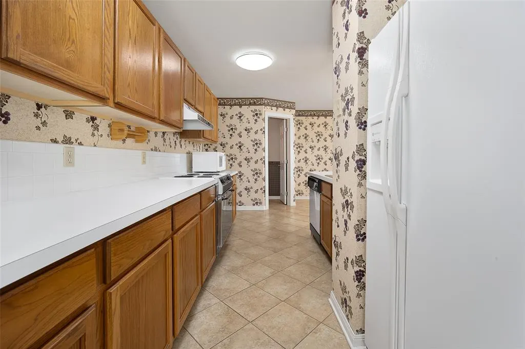 Photo 11 — 336 Lariat Circle, Edmond, OK 73003