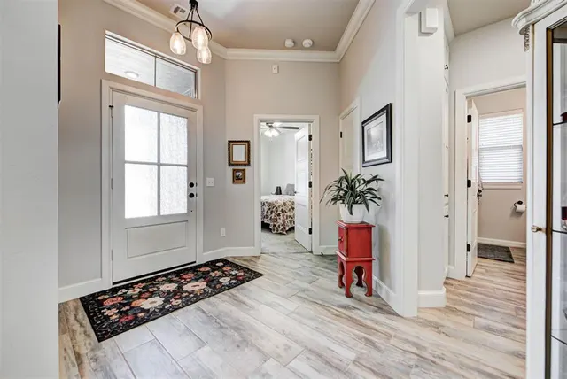 Photo 4 — 8000 Lillas Way, Yukon, OK 73099