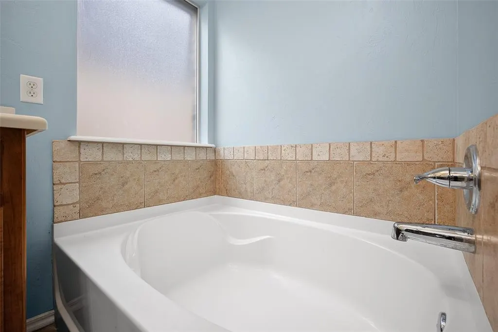 Photo 14 — 2640 NW 183rd Street, Edmond, OK 73012