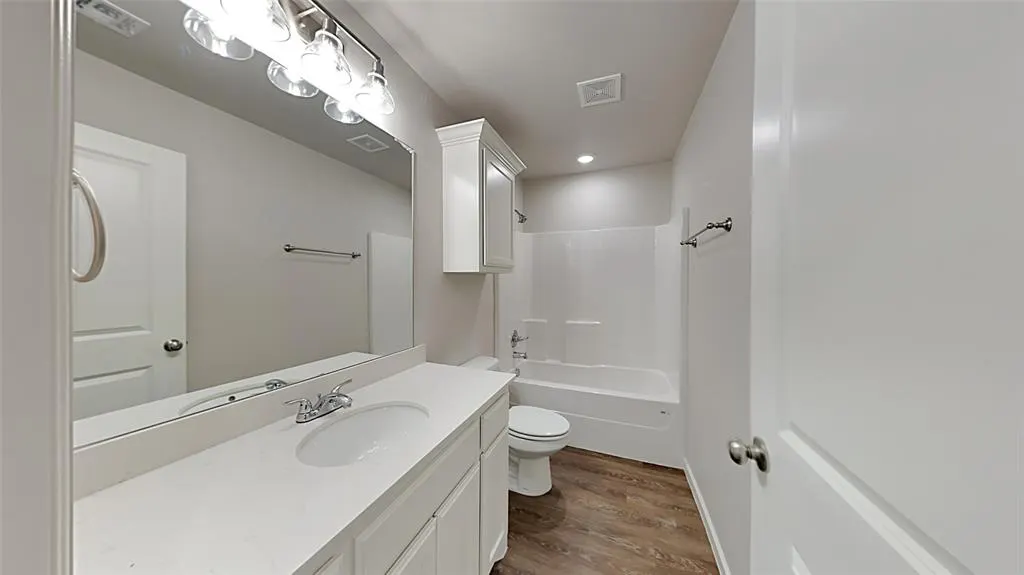 Photo 9 — 11211 Northstar Lane, Oklahoma City, OK 73114